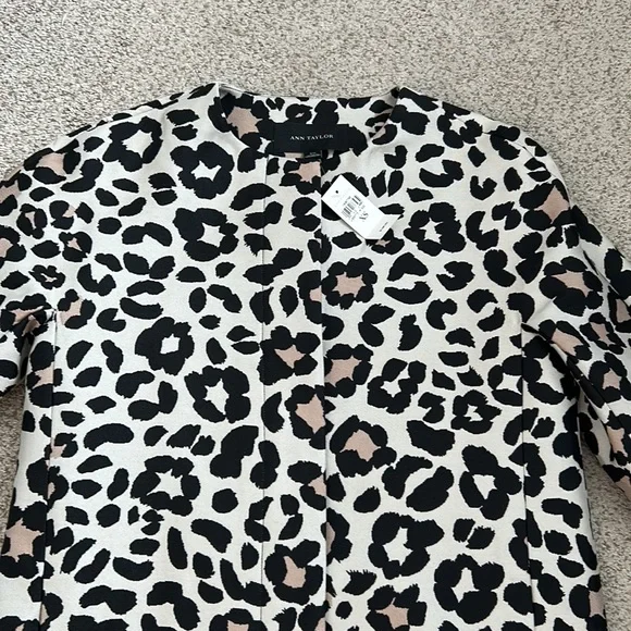 NWT Ann Taylor Leopard Print Coat, XS - Picture 2 of 16